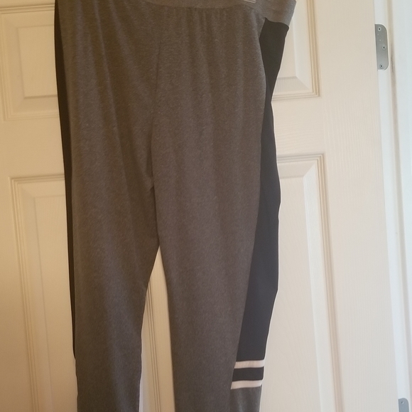 Joggers - Picture 1 of 3